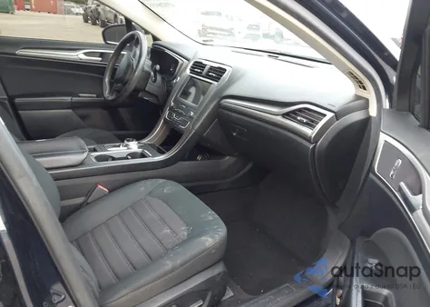 2020 Ford Fusion Se z USA, uszkodzony, nr VIN 3FA6P0T96LR147126